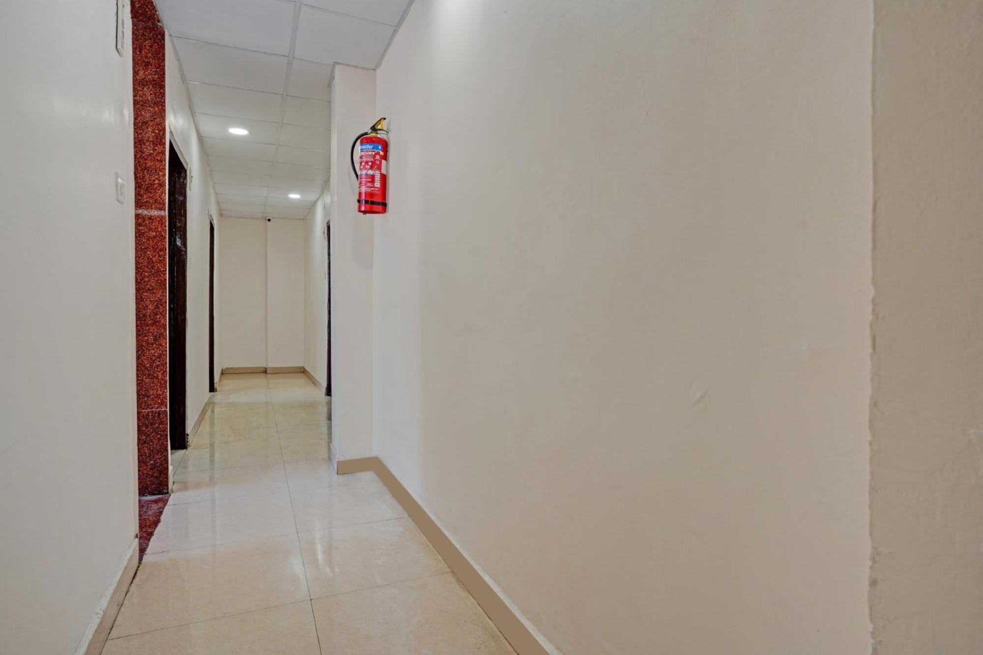 Hotel O Flagship Hotel Gulmohar Inn Бопал Екстериор снимка