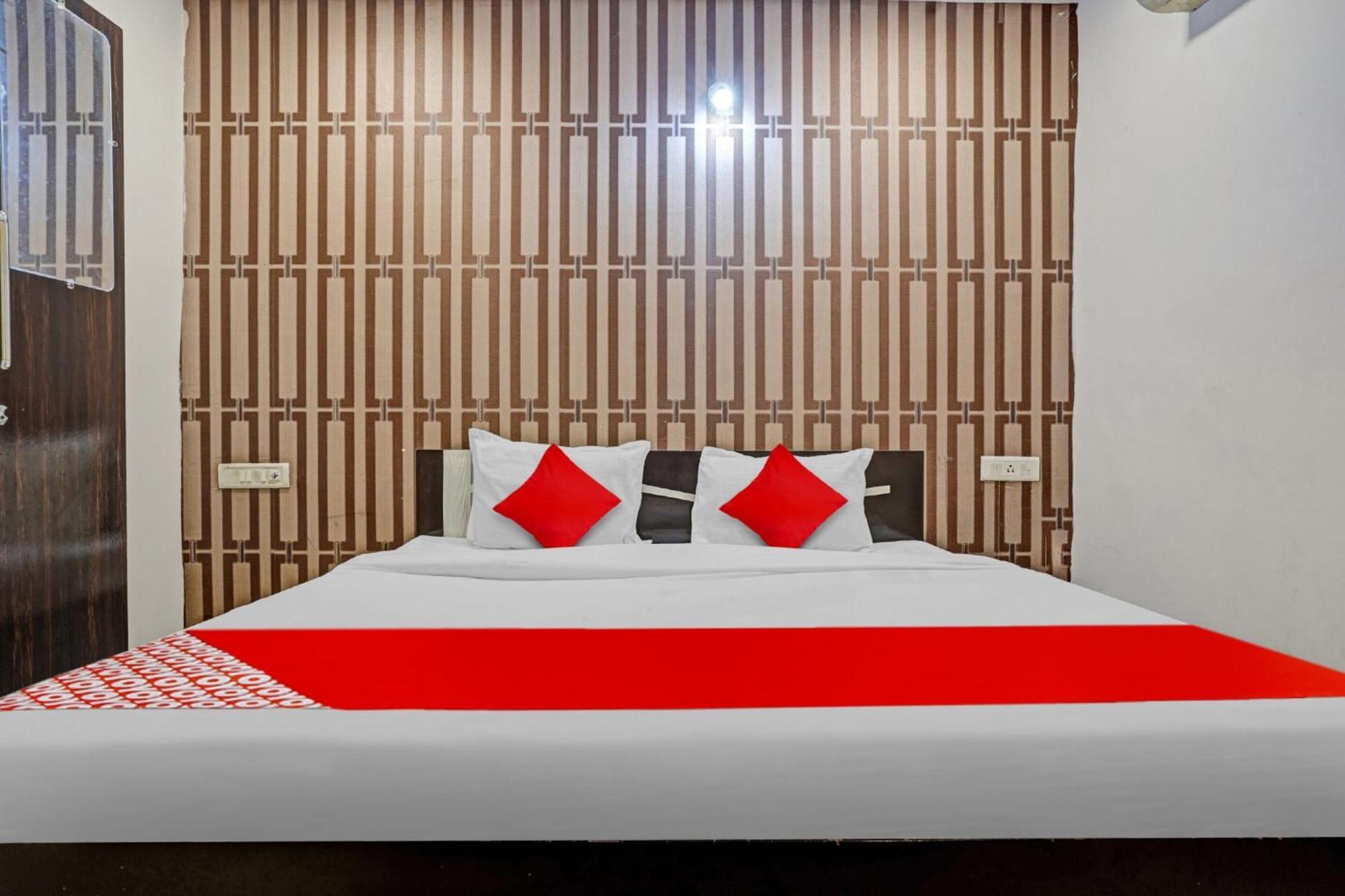 Hotel O Flagship Hotel Gulmohar Inn Бопал Екстериор снимка