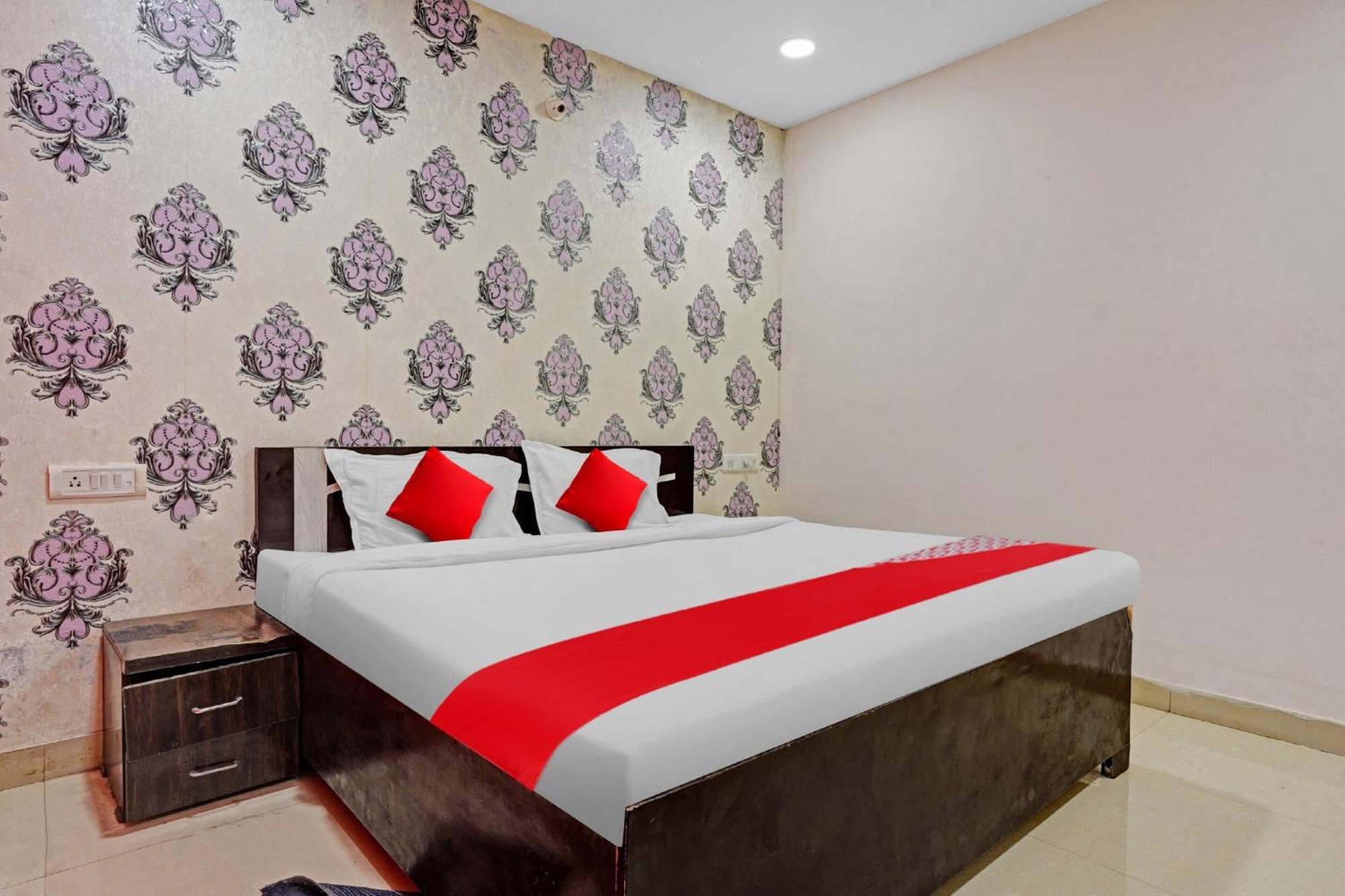 Hotel O Flagship Hotel Gulmohar Inn Бопал Екстериор снимка